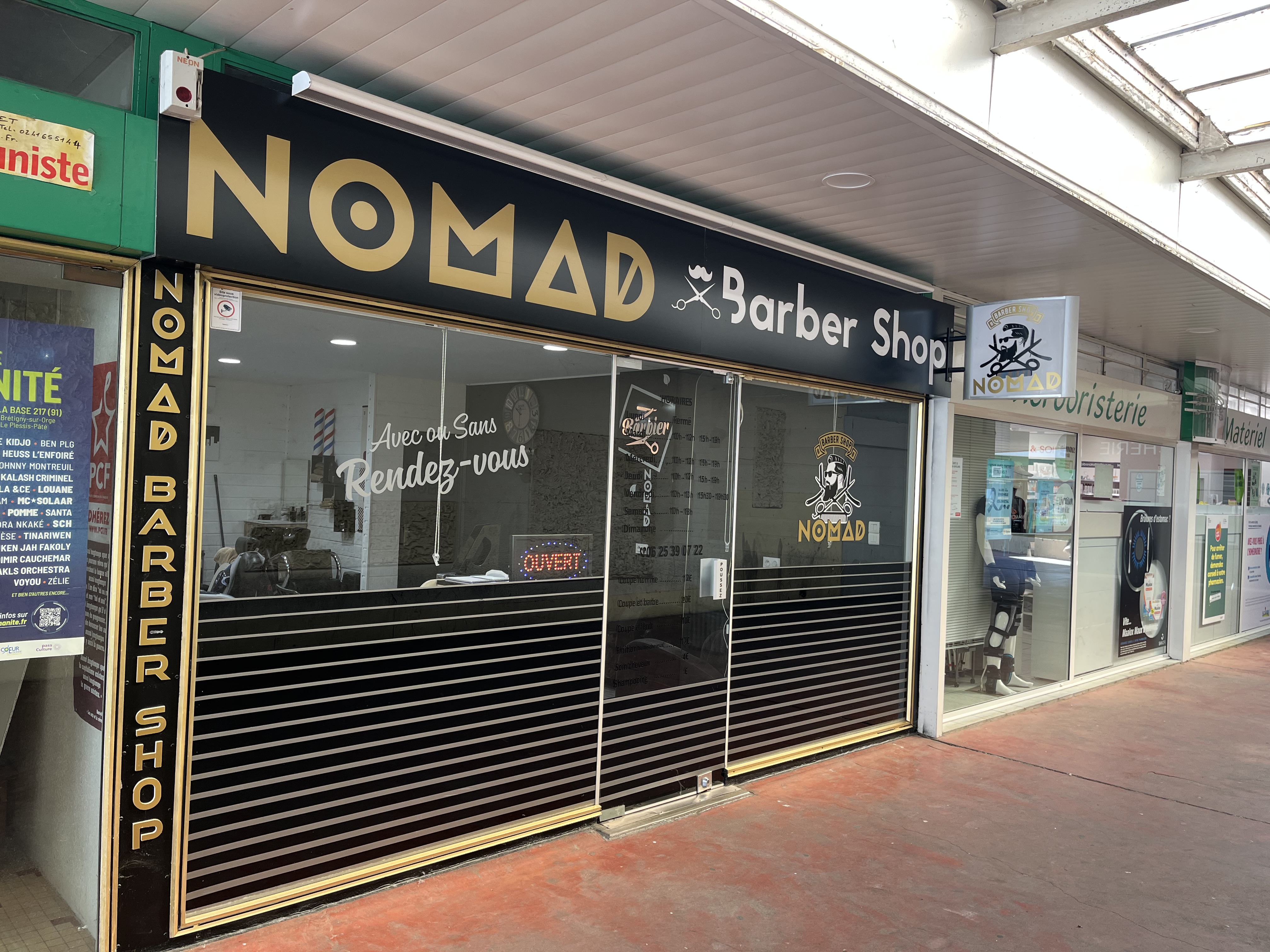 Salon Nomad